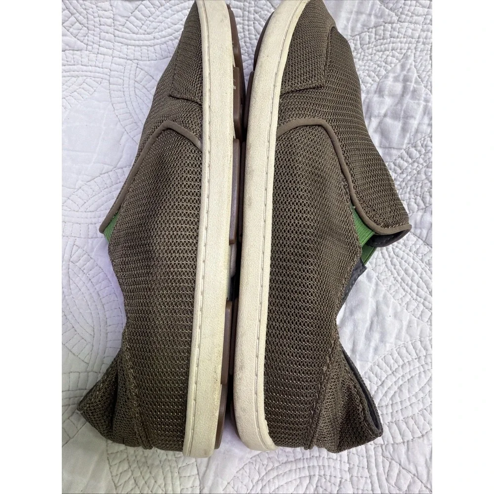 Mens OluKai Nohea Mesh Shoes Size 10.5 Khaki Slip On Casual Comfort Lightweight